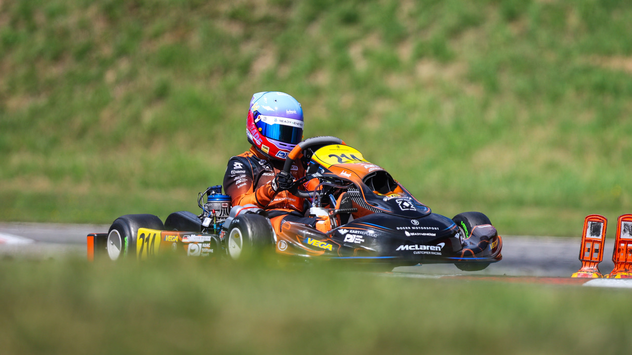 Rennstart der OK-N-Junior-Klasse bei der DKM in Ampfing 2026 mit Henri Möhring